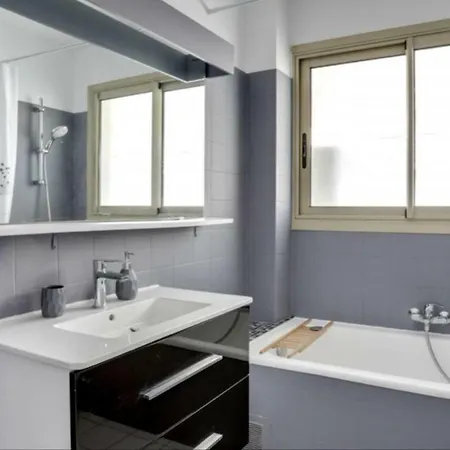 Studio L'iliade Apartment *