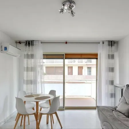 Studio L'iliade Apartment Juan-les-Pins