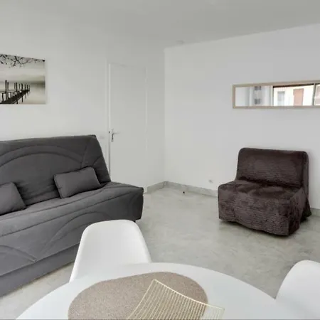 Studio L'iliade * Juan-les-Pins